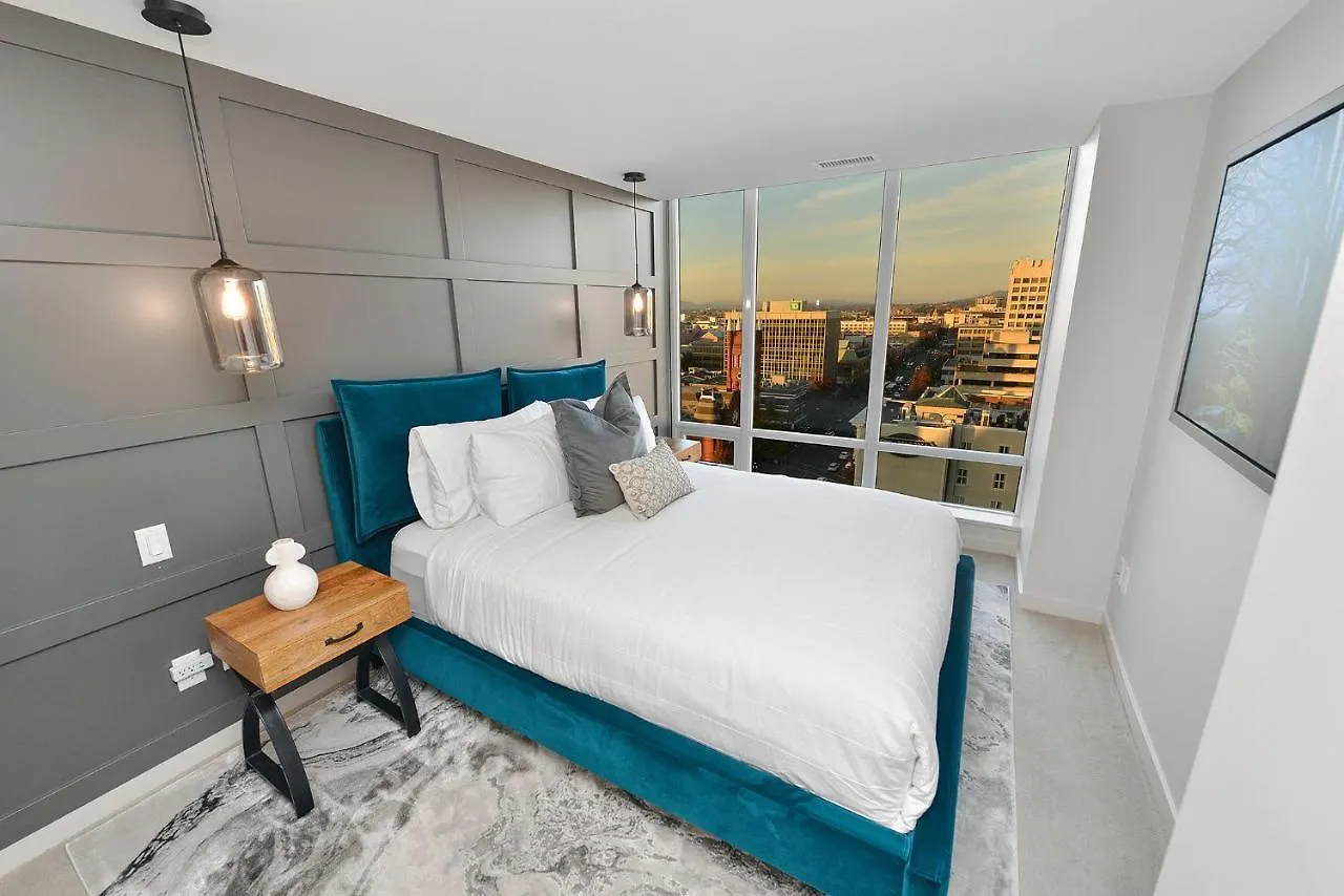 Luxury View Condo In Downtown Victoria Kanada