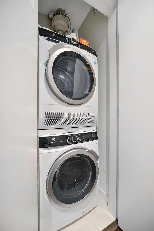 Luxury View Condo In Downtown Victoria 0*,