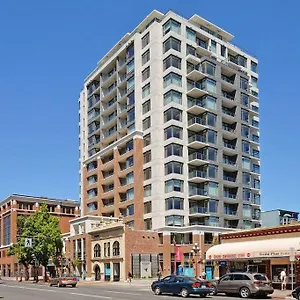 modern-2-bedroom-ocean-views-victoria-downtown-free-parking.hotels-victoria.net/