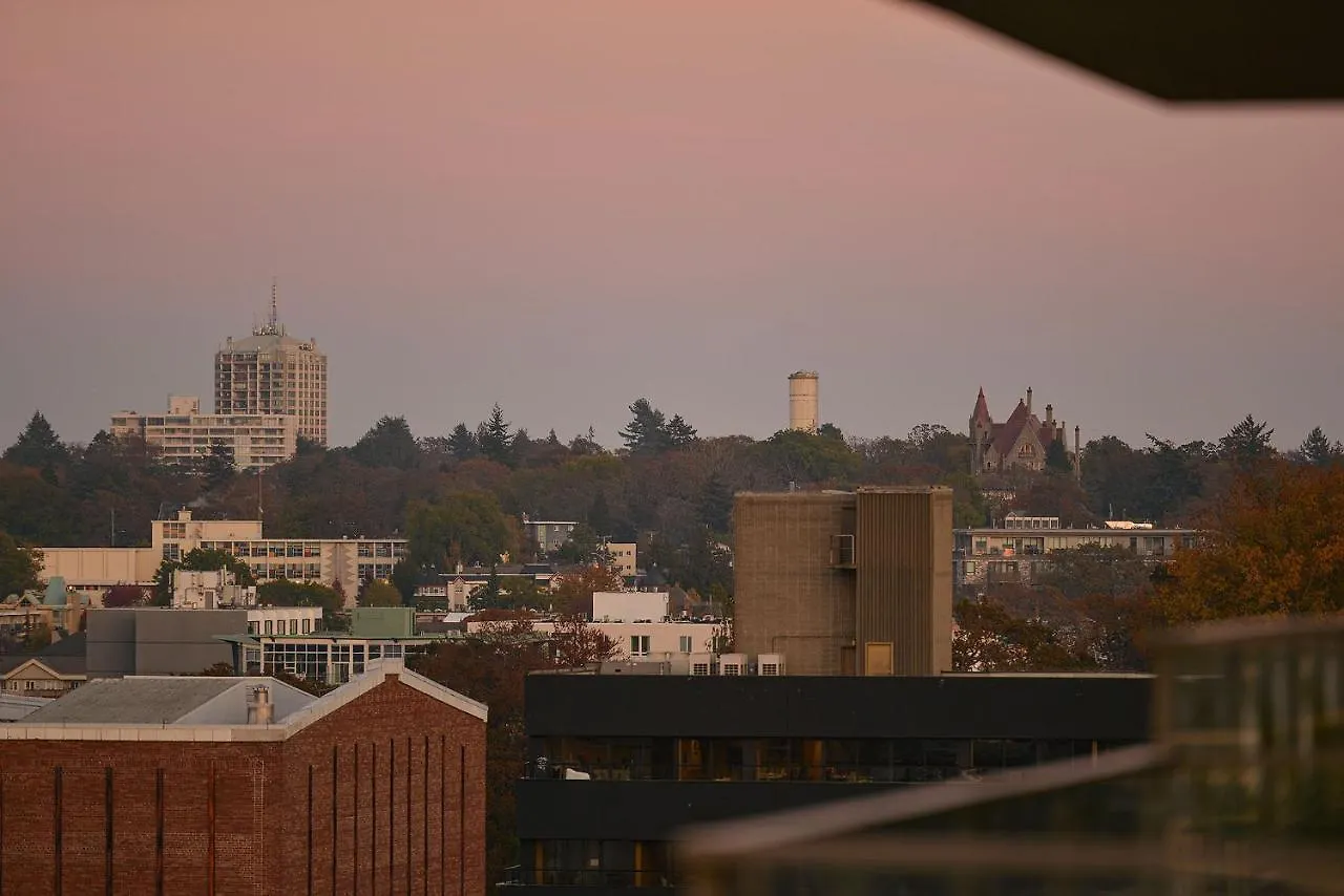 Luxury View Condo In Downtown Victoria